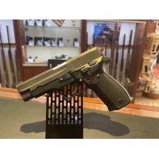 SIG SAUER P226